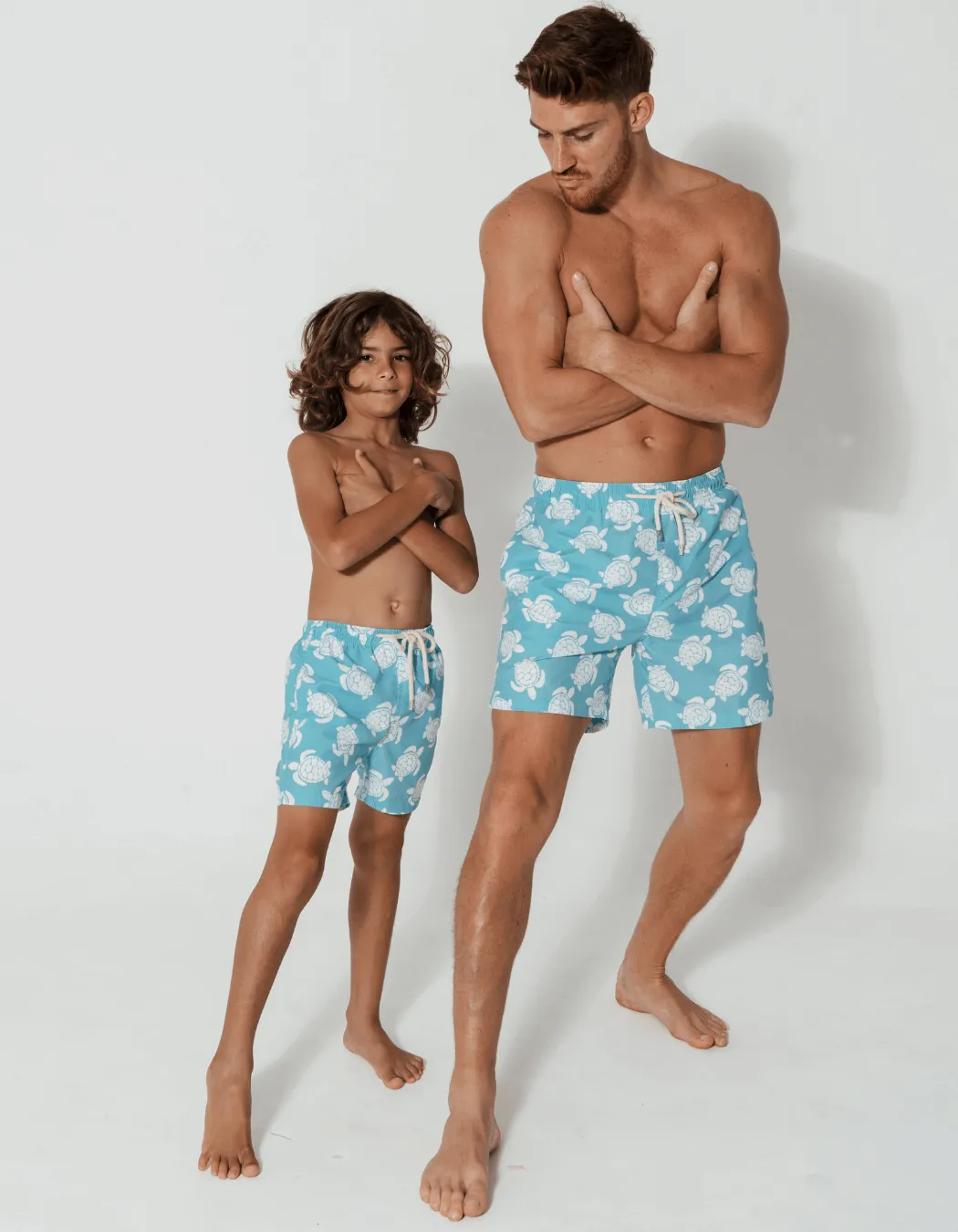 Maldives Blue Turtle Mens Swim Shorts