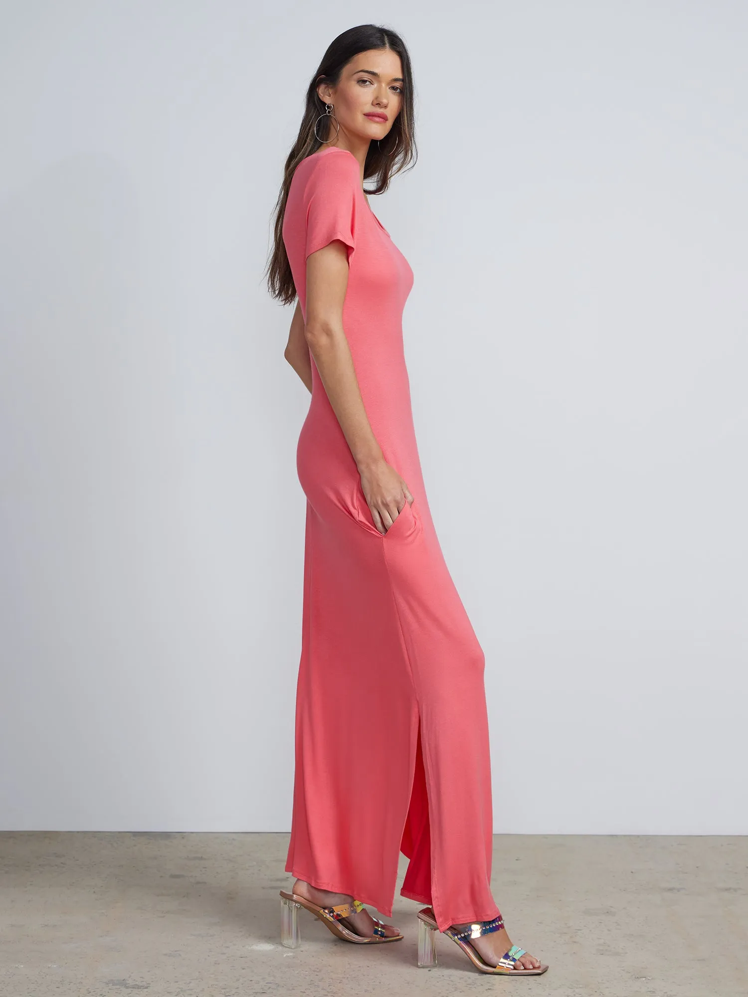 Short Sleeve Side Slit T-shirt Maxi Dress