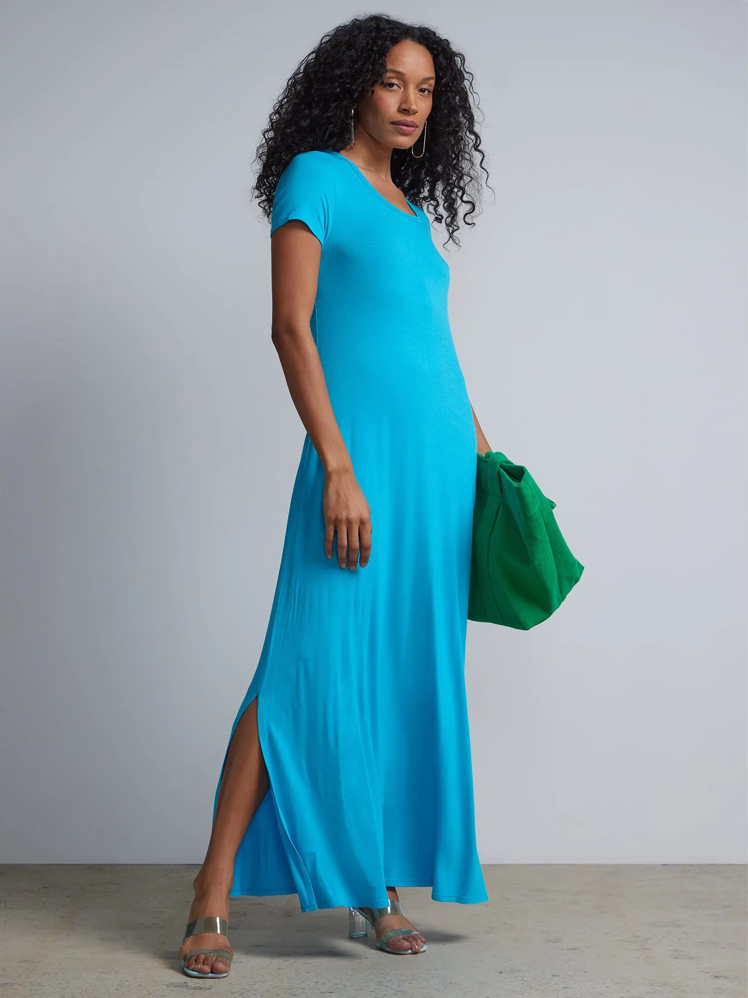 Short Sleeve Side Slit T-shirt Maxi Dress