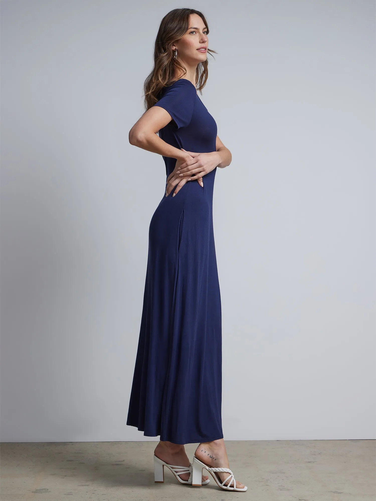 Short Sleeve Side Slit T-shirt Maxi Dress